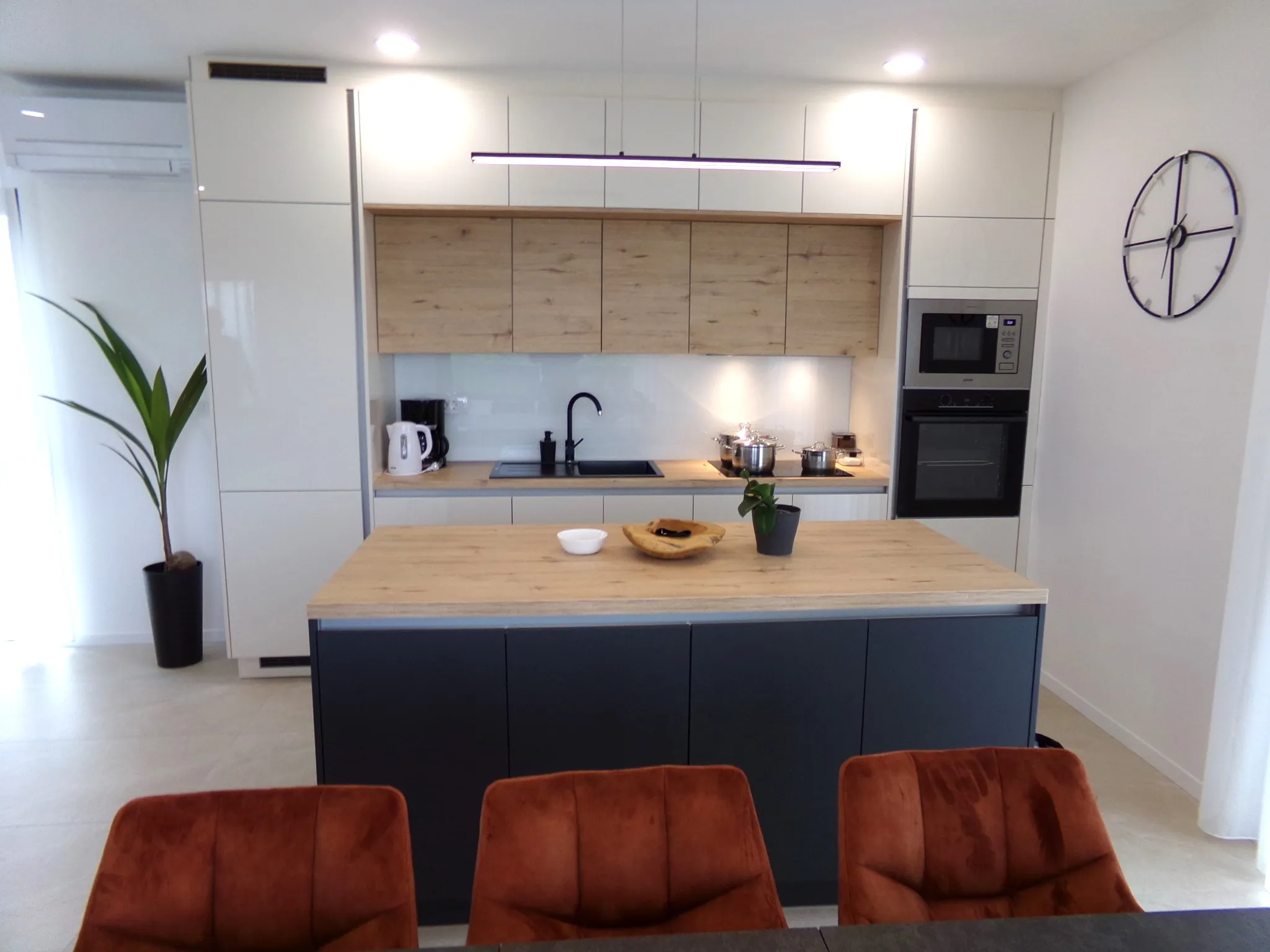 rovanjska: nova moderna vila površine 320 m2 sa bazenom i pogledom na more - slika 15