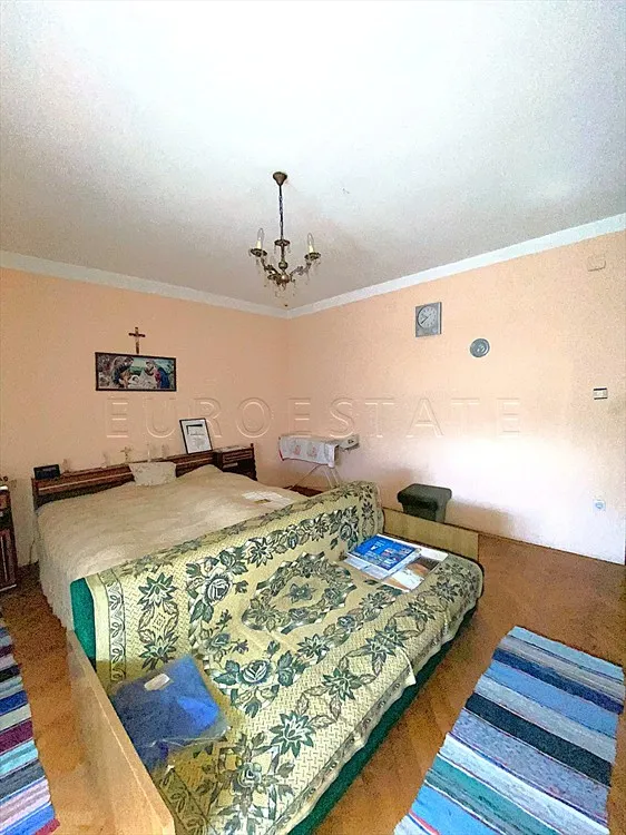 prelog: kuća sa pomoćnim zgradama i velikim zemljištem na prodaju, 254,42 m2 bruto - slika 12