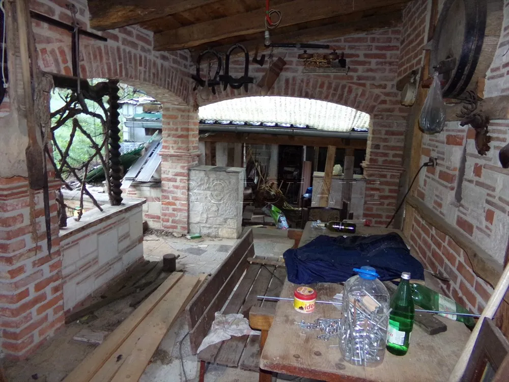 turčin: kuća, gospodarska zgrada i nadstrešnica, ukupno 250 m2 - slika 7