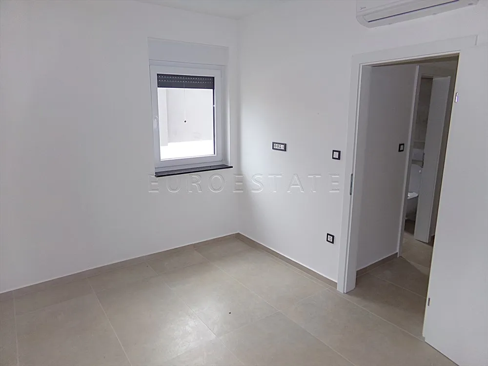 šimuni: novogradnja, 4 - sobni stan, 100.24 m2, visoko prizemlje, bruto 122.58 m2 - slika 13