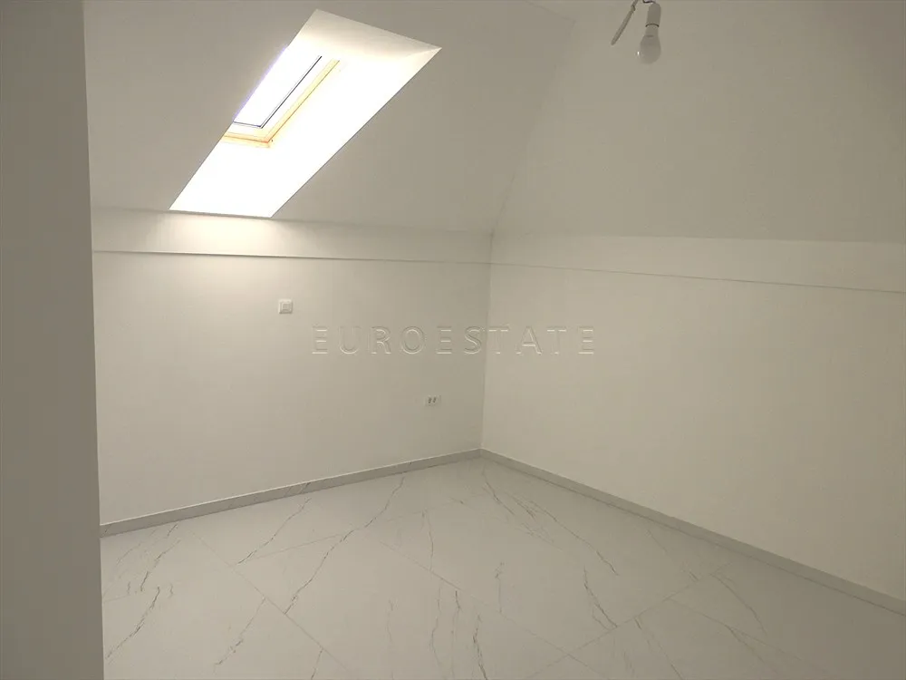 varaždin - okolica: novogradnja, 4-sobni stan u potkrovlju, 140 m2 nkp - slika 18