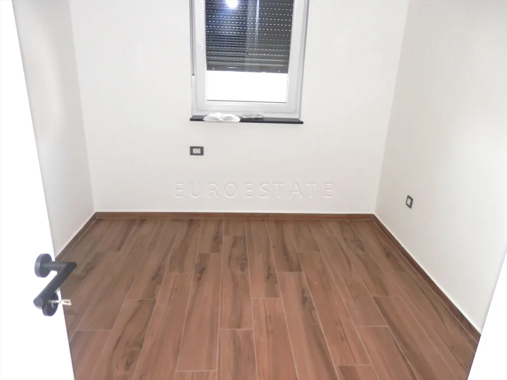 šimuni: nov, 3-sobni apartman + parking i vrt, 95.29 m2 - slika 15