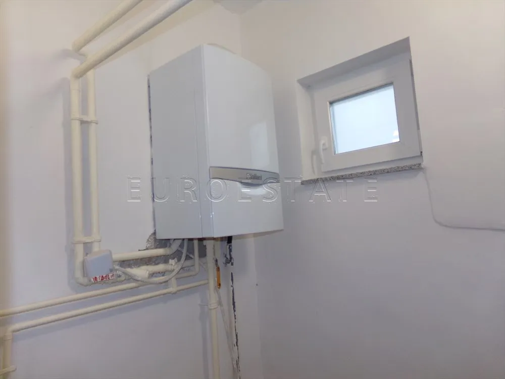 pušćine: poslovni prostor, 218 m2, prizemlje, kat, parking, dvorište - slika 12