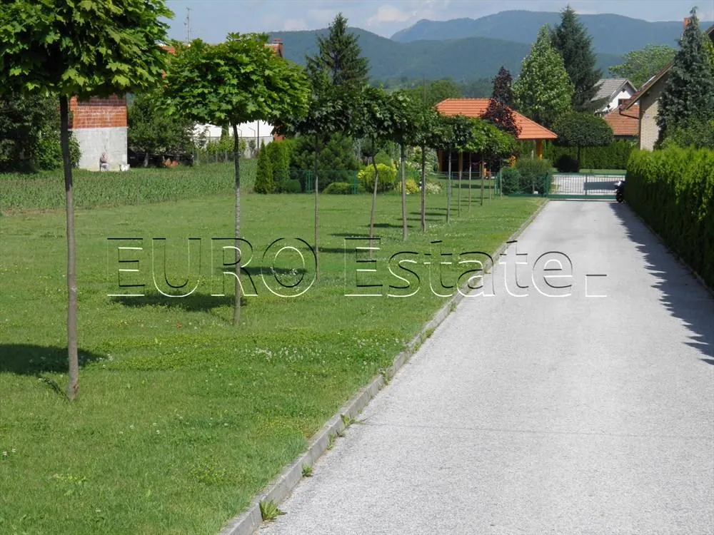 kuća: lepoglava, katnica 250 m2, 4000 m2 uređene okućnice - slika 5