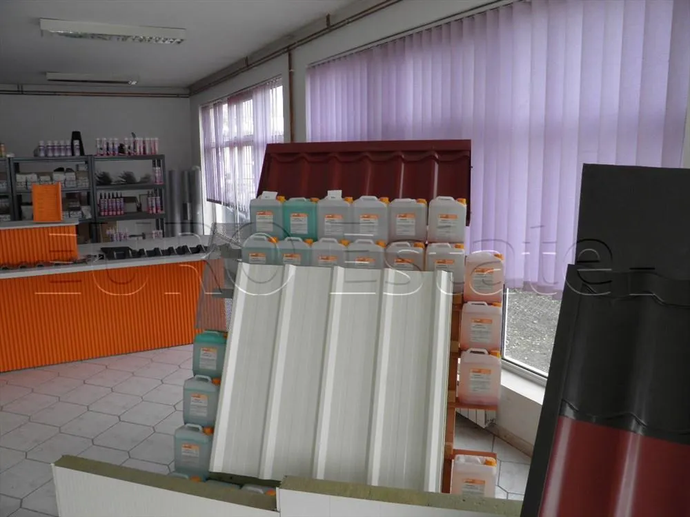 varaždin: upravna zgrada sa halom 1300 m2, ind. dvorište 3370 m2 - slika 4