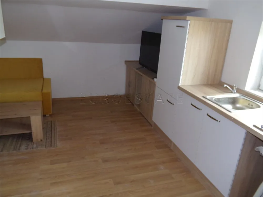 varaždin: prostrana katnica na četiri etaže, ukupno 260 m2 - slika 30