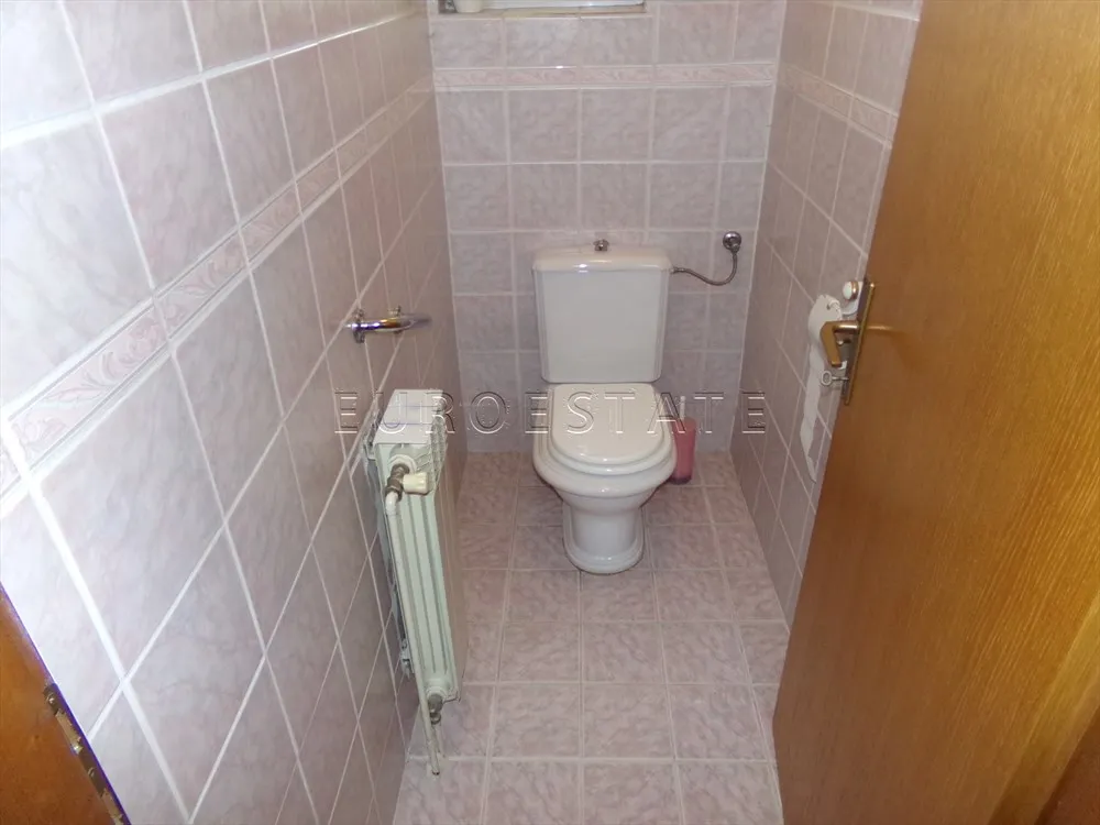 varaždin: odlična kuća novije gradnje u centru grada, površine 226 m2 - slika 29