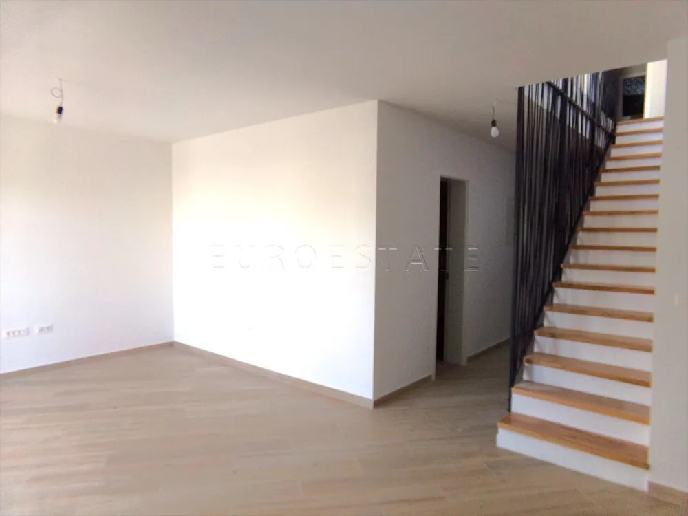 šimuni: dvoetažan apartman sa pogledom na more, 2 parkirna mjesta + dvorište - slika 12
