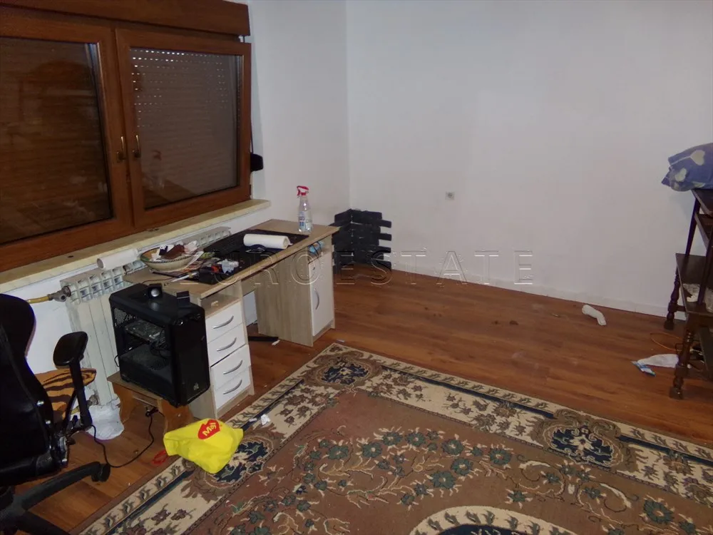 turčin: kuća, gospodarska zgrada i nadstrešnica, ukupno 250 m2 - slika 13