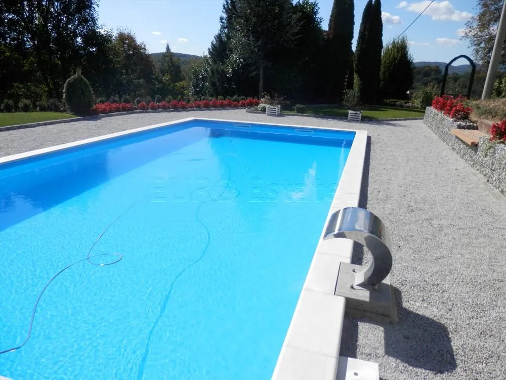 gornja voća: luksuzna kuća za odmor, 200 m2, 3200 m2 okućnice, bazen - slika 6