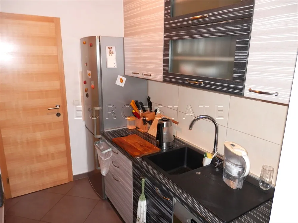 varaždin - centar) 3- sobni, 78.70 m2, novija gradnja, namješten, sa garažom ! - slika 15