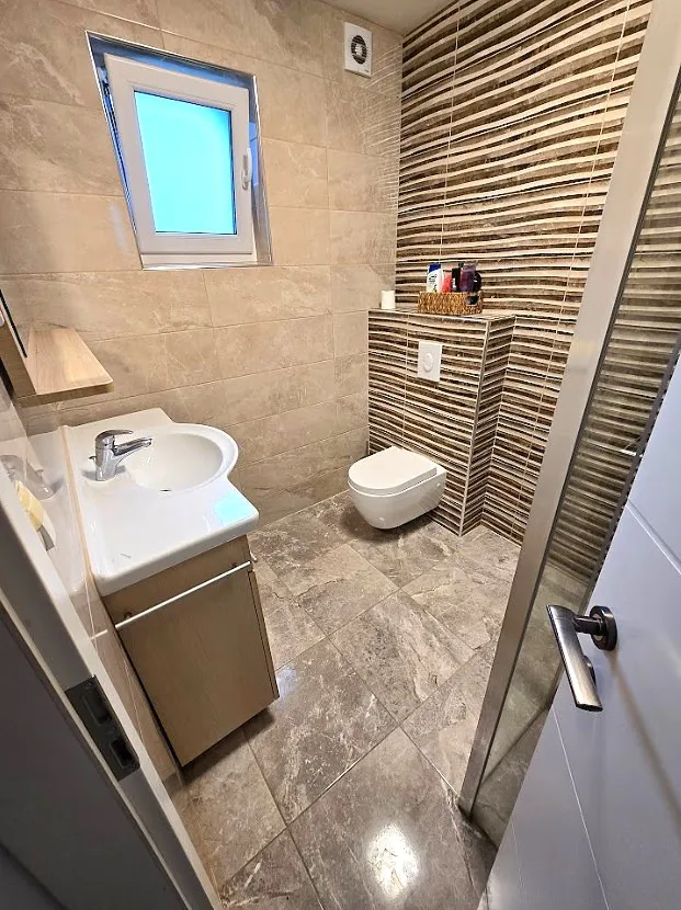 novo selo rok: moderna katnica od 320 m2 sa dvorištem od 1600 m2 - slika 23