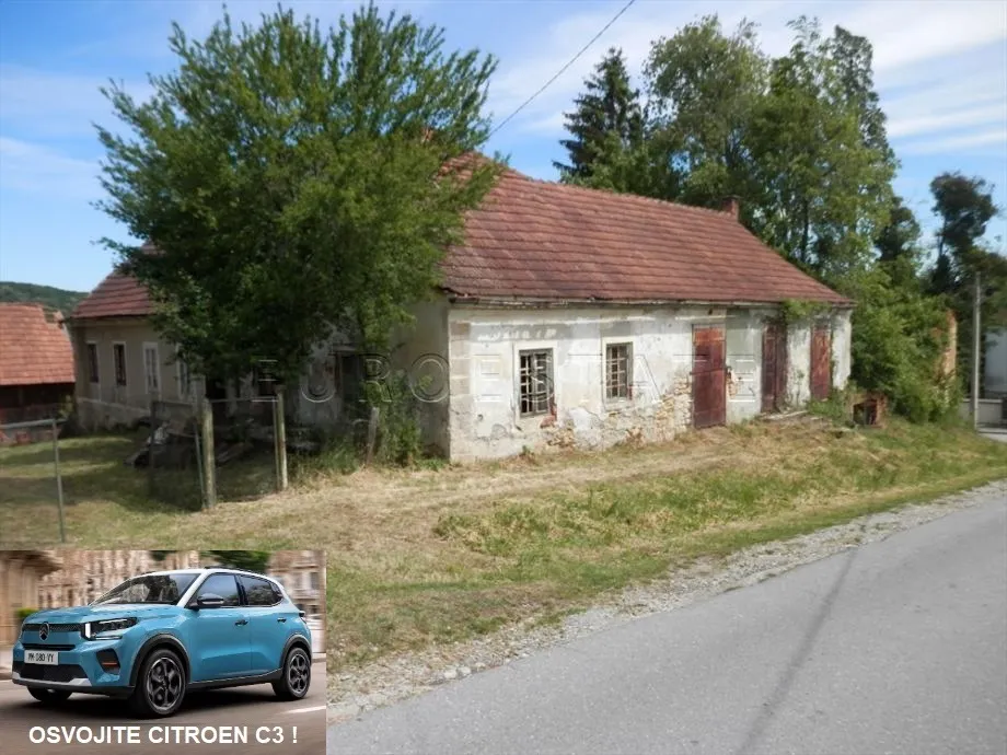 Donja Voća: izvrsna lokacija, građevinsko zemljište, sveukupno 15579 m2