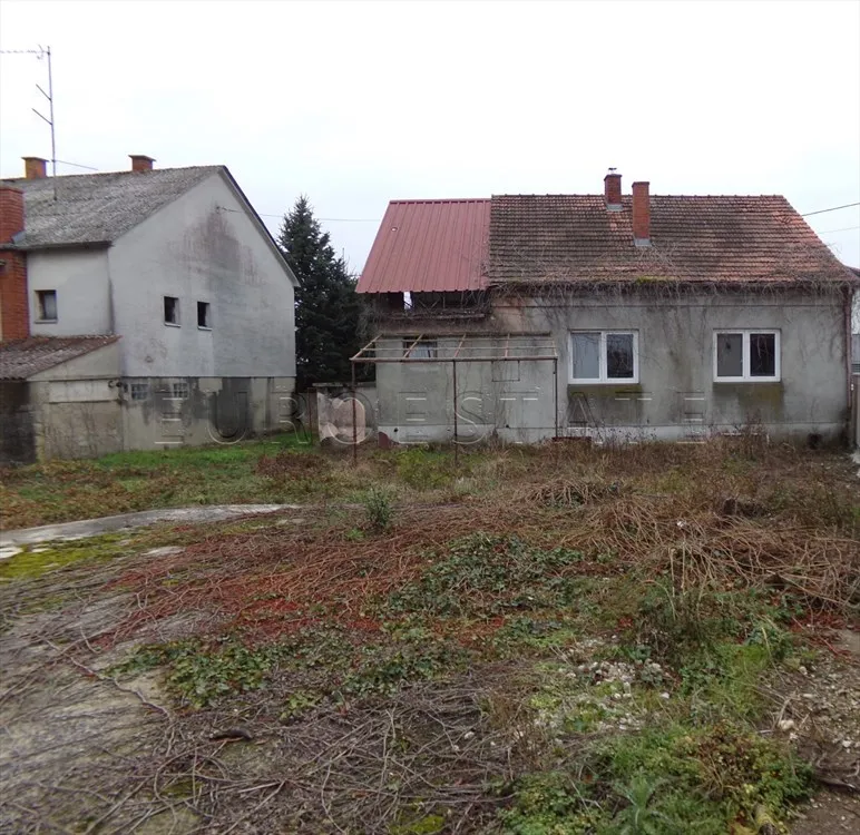 trnovec bartolovečki; zemljište od 1588 m2,sa starom kućom za rušenje - slika 3