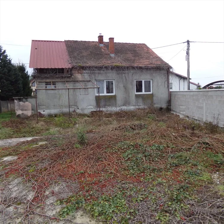 Trnovec Bartolovečki; zemljište od 1588 m2,sa starom kućom za rušenje - Trnovec, Trnovec Bartolovečki