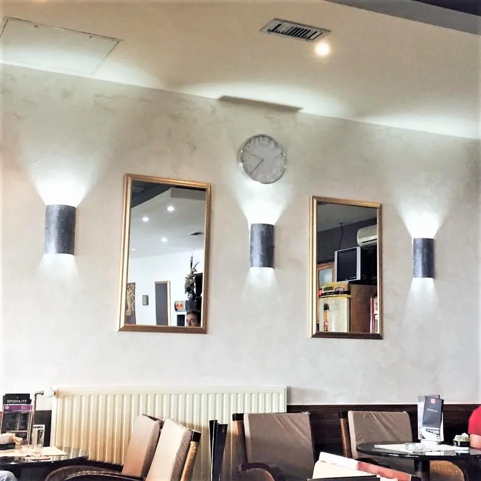 varaždin: odličan poslovni prostor, namješten, frekventno, 145.10 m2 - slika 9