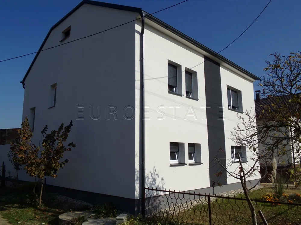 hrastovsko: renovirana kuća sa dva odvojena stana, ukupno 188 m2 - slika 5