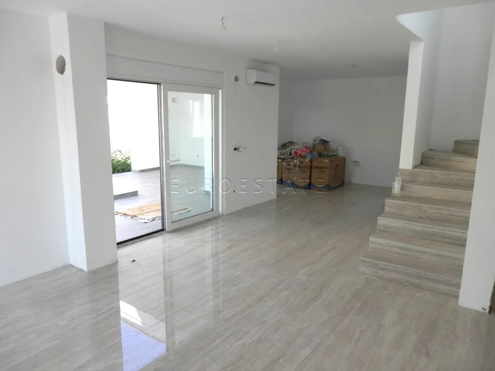 rab: luksuzna kuća površine 160 m2 sa bazenom od 20 m2 - slika 11