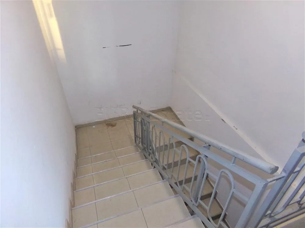 ludbreg: poslovni prostor, ulični lokal, 245 m2, samo 735 eur-a / m2 - slika 9