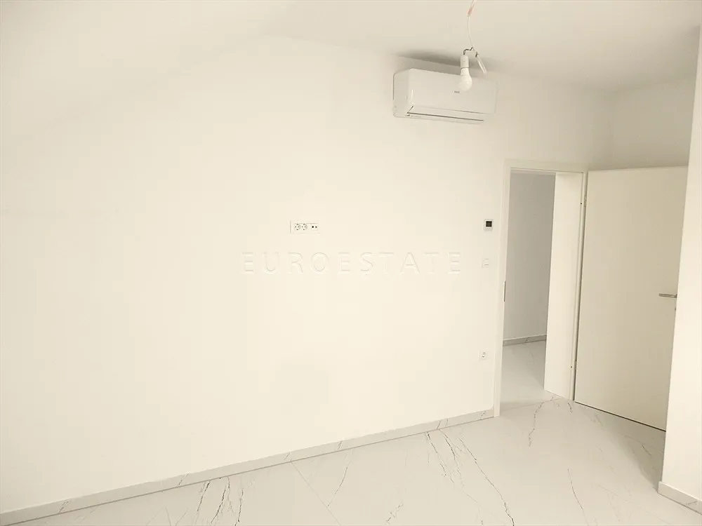 varaždin - okolica: novogradnja, 4-sobni stan u potkrovlju, 140 m2 nkp - slika 19