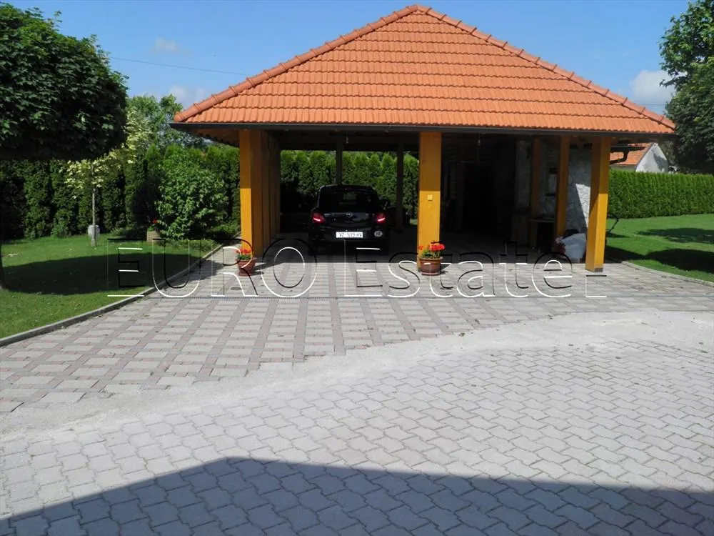 kuća: lepoglava, katnica 250 m2, 4000 m2 uređene okućnice - slika 11