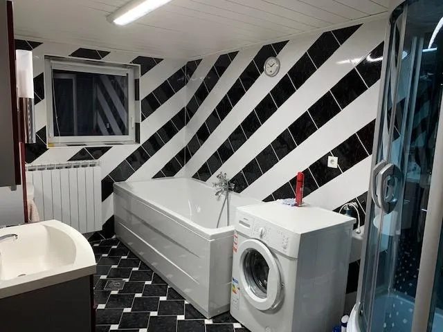 gornje makojišće: temeljito renovirana, prostrana kuća od 400 m2 - slika 22