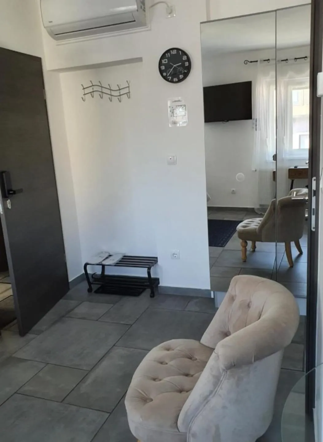 varaždin - blizina centra: najam adaptirane i modernizirane garsonijere od 22 m2 - slika 4