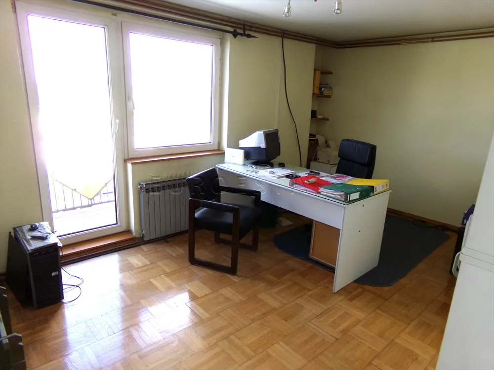 jurketinec: poslovni prostor sa skladištem, radionom i stanom, 1110 m2 - slika 5