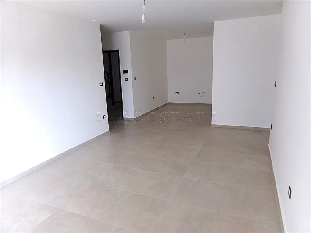 šimuni: nov, 4 - sobni stan, 121.93 m2 + vrt i parking, bruto 214.28 m2 - slika 15