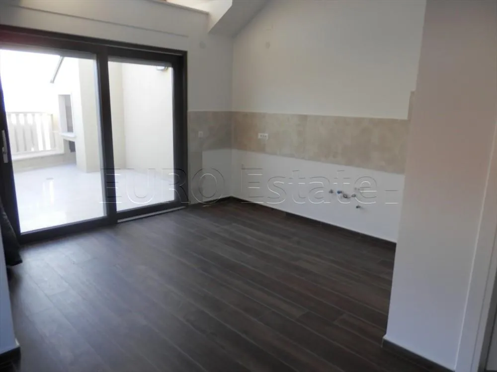 povljana: luksuzna novogradnja, 1. red do mora, 4-sobni ap., 104.60 m2 - slika 28
