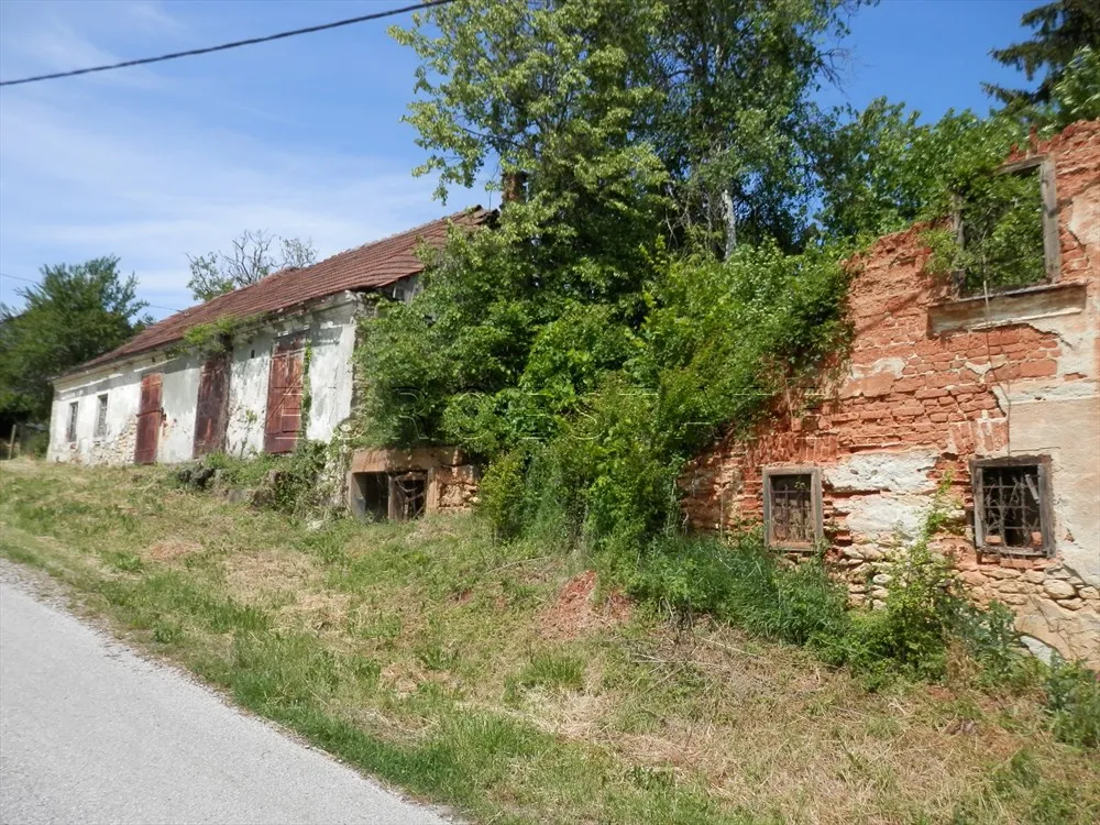 donja voća: izvrsna lokacija, građevinsko zemljište, sveukupno 15579 m2 - slika 2