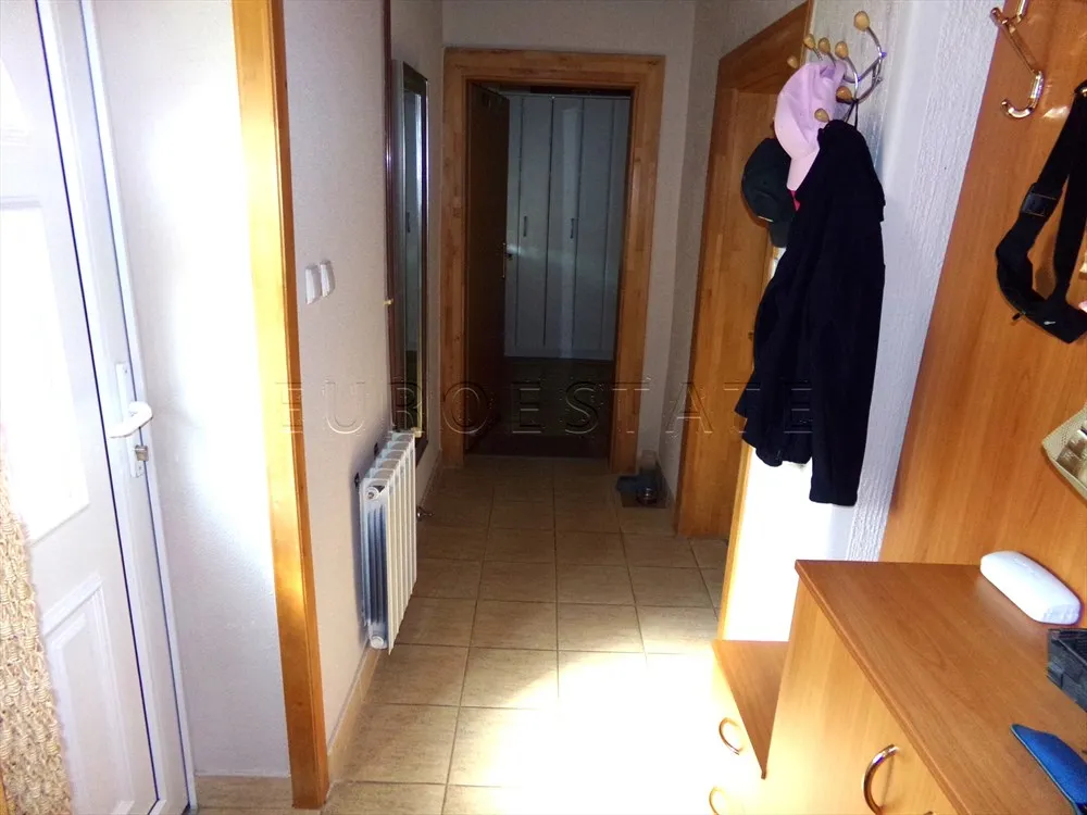 varaždin: kuća prizemnica od 60 m2 sa terasom od 20 m2 i dvorištem površine 50 m2 - slika 15