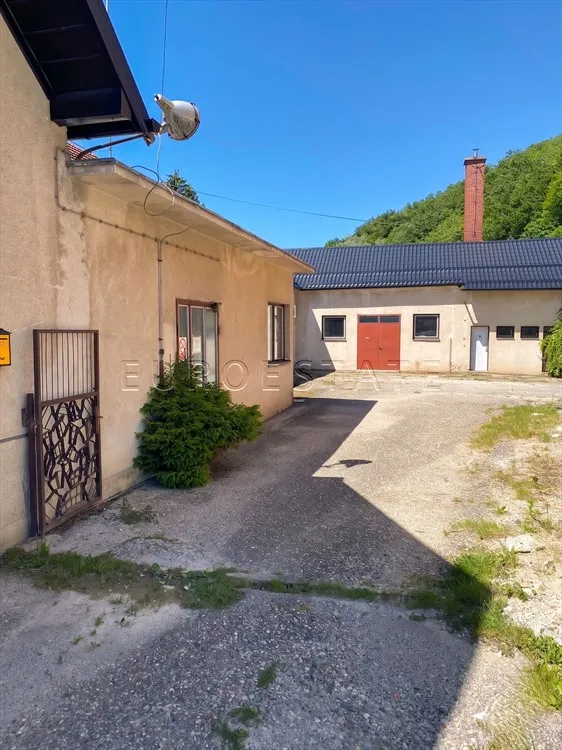 lepoglava: poslovna hala, višenamjenski poslovni prostor 421 m2 - slika 18