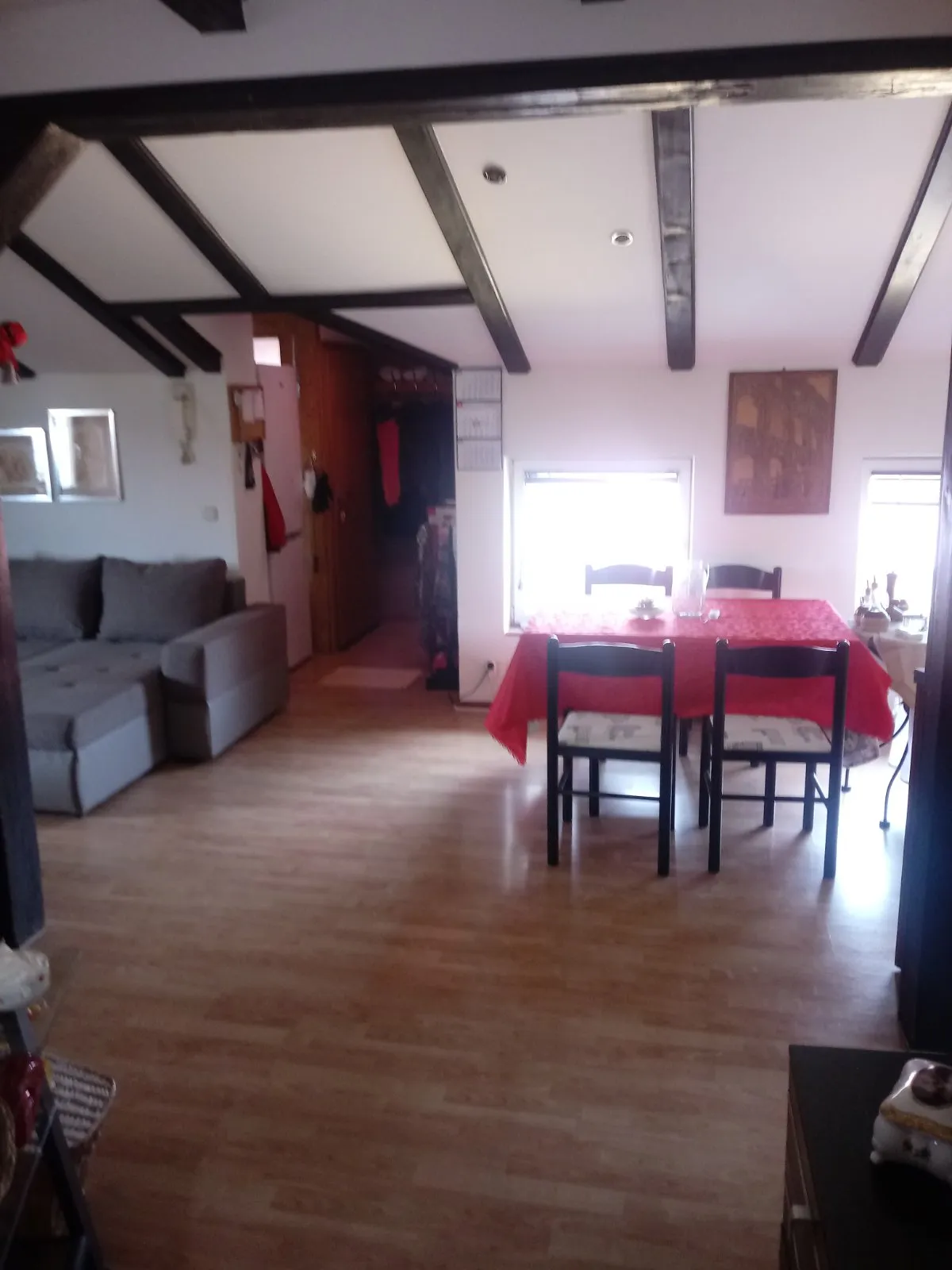 varaždin: trosoban stan od 102 m2 u kući, zasebni ulaz - slika 9