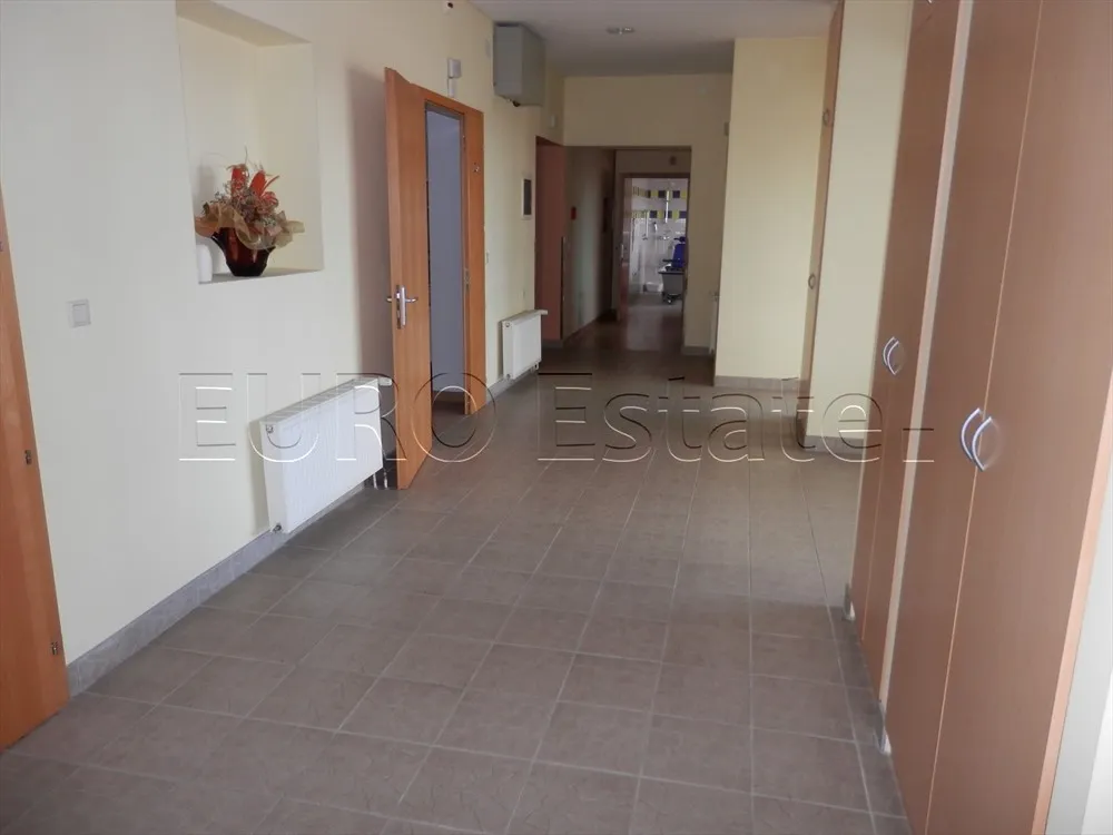 ludbreg: dom za starije i nemoćne osobe, uslužna djelatnost, 1160 m2 - slika 3