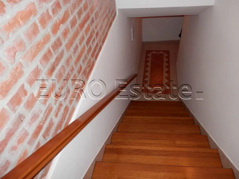 renovirana kuća sa tri stana u centru varaždina, ukupno 460 m2 - slika 25