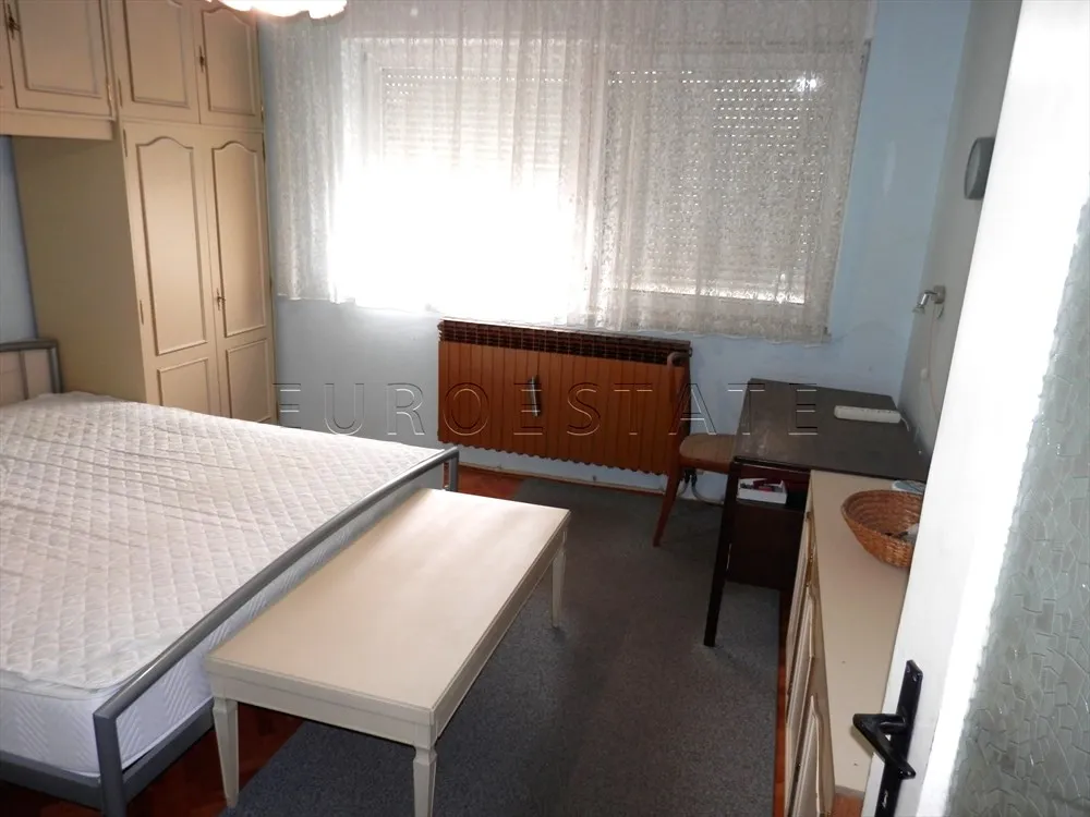 varaždin: prostran trosobni stan sa podrumom, tavanom i garažom, ukupno 154,22 m2 - slika 7