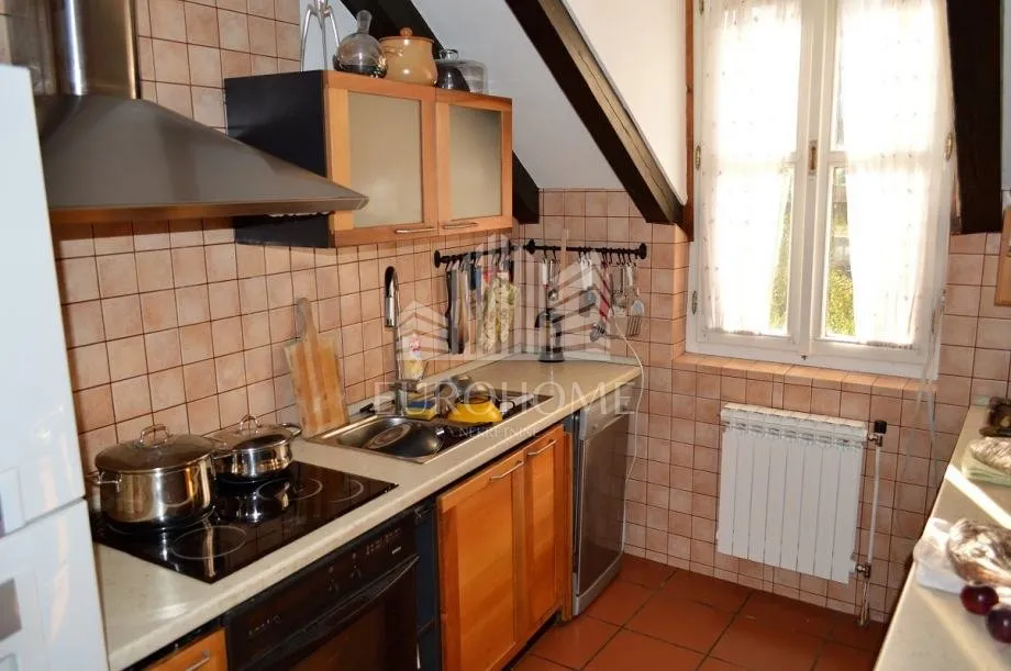 dvoetažni 4s stan, zajčeva, 107 m2 - slika 7
