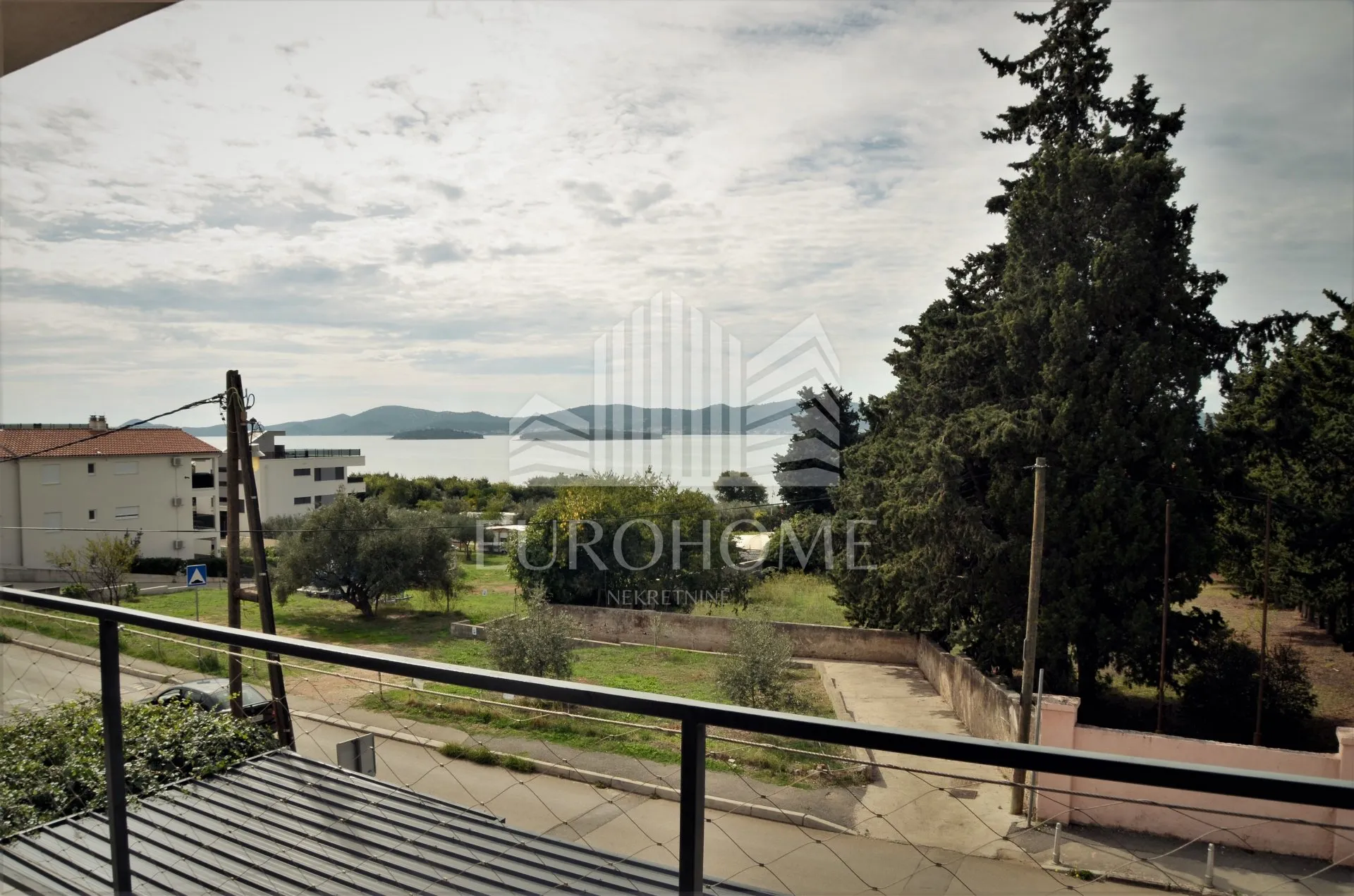 villa 80m od mora, sveti filip i jakov - slika 6