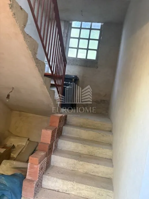 top lokacija! dvije kuće, 1.350 m², otvoren pogled na zagreb - slika 10