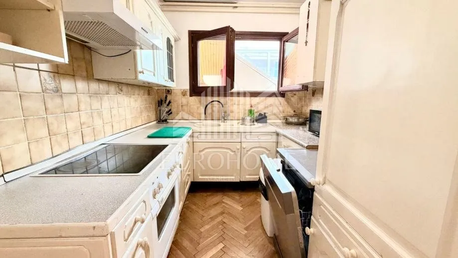 adaptiran stan 97m2 s terasom i parkingom 2988€/m2- mirna l (prodaja) - slika 10