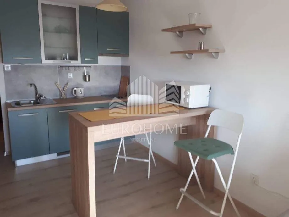 garsonijera 28m2+ garažno mjesto, svetice - slika 3