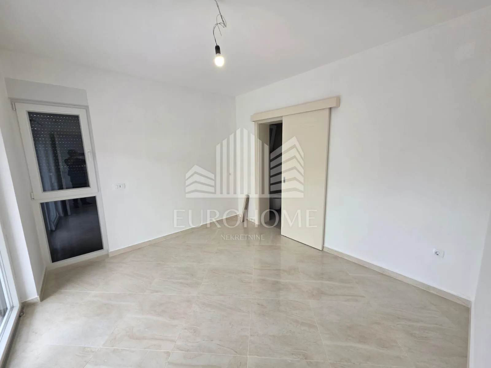 privlaka, odlična prilika ! novogradnja, prvi kat (78m2) - slika 11