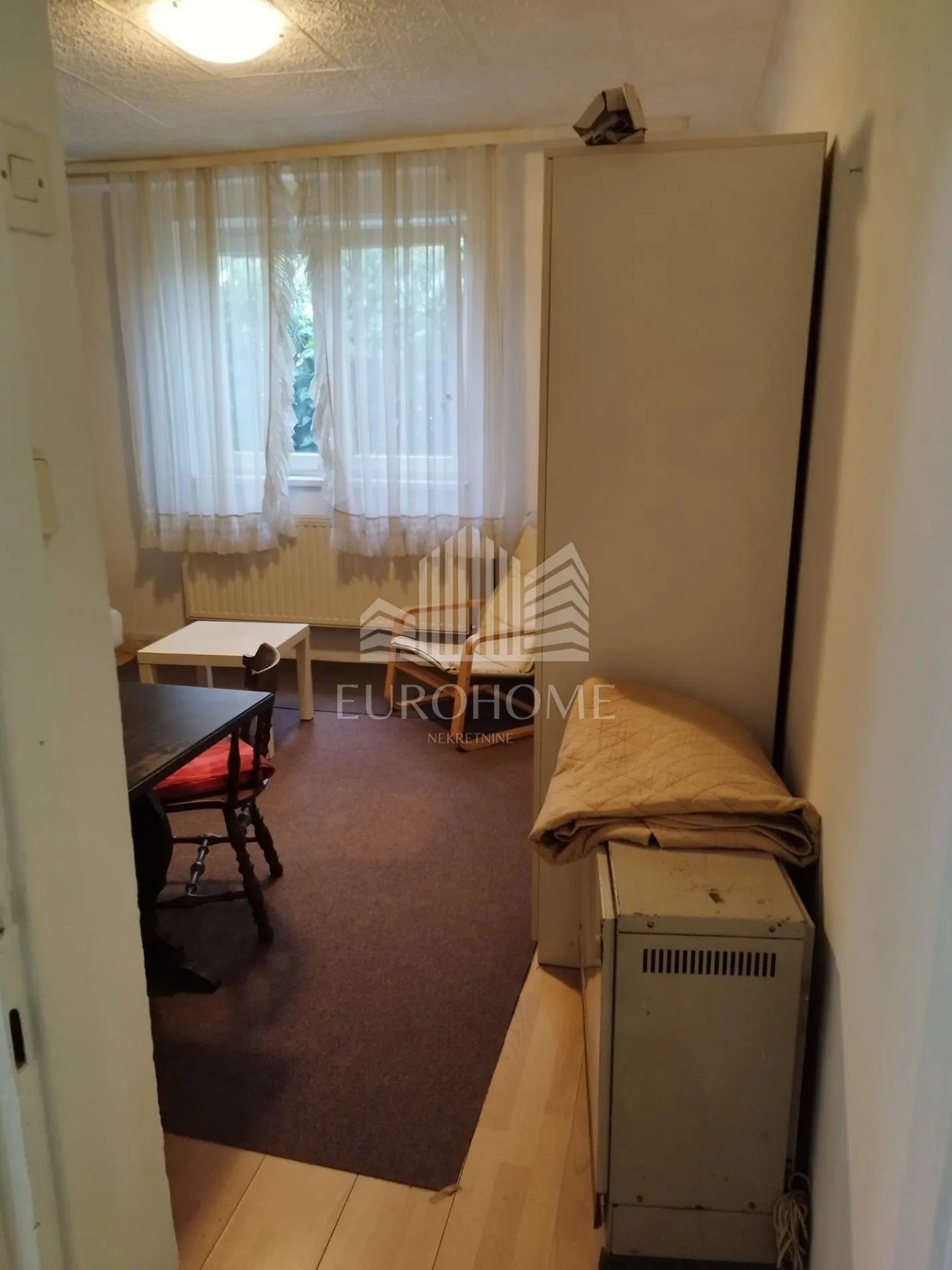 Garsonijera 27 m2,Trešnjevka kod placa - Zagreb