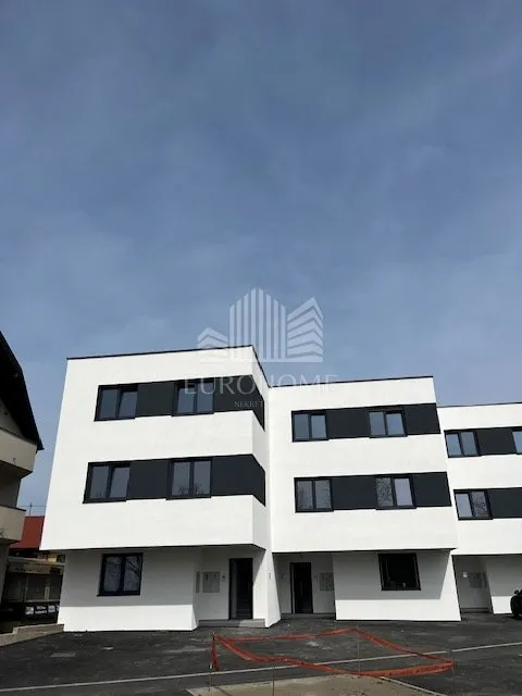 osijek, novogradnja, uske njive, 2800€ - slika 18