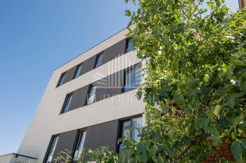 split, kman, vrhunska prilika, luksuzan hotel sa 15 jedinica, 450m2 - slika 3