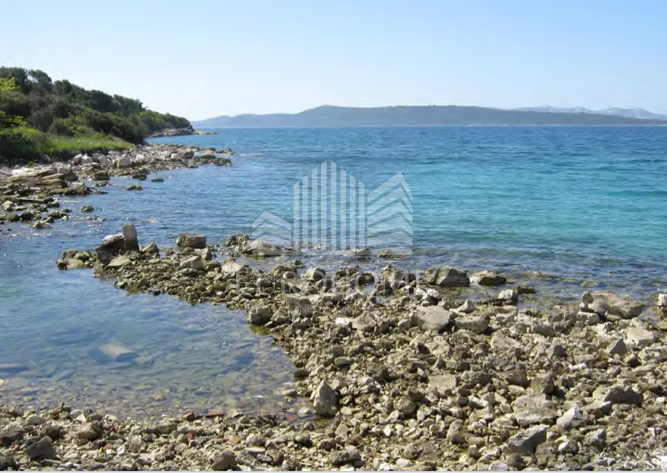 ugljan-ugljan zemljište za zdrastveni turizam - slika 4