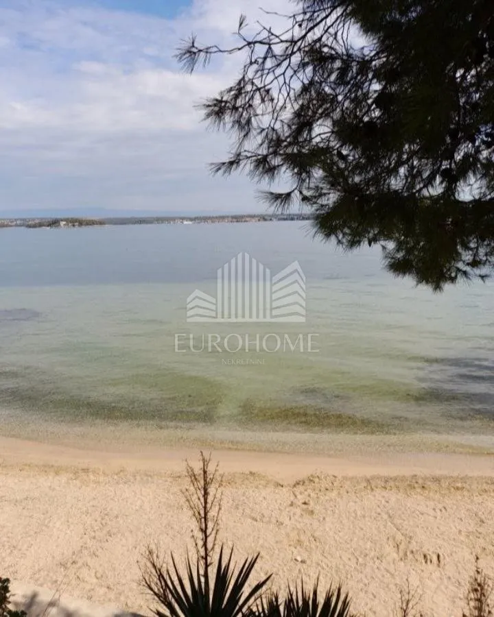 pašman- tkon- dvije kuće u cijeni jedne, 300m2 - slika 7