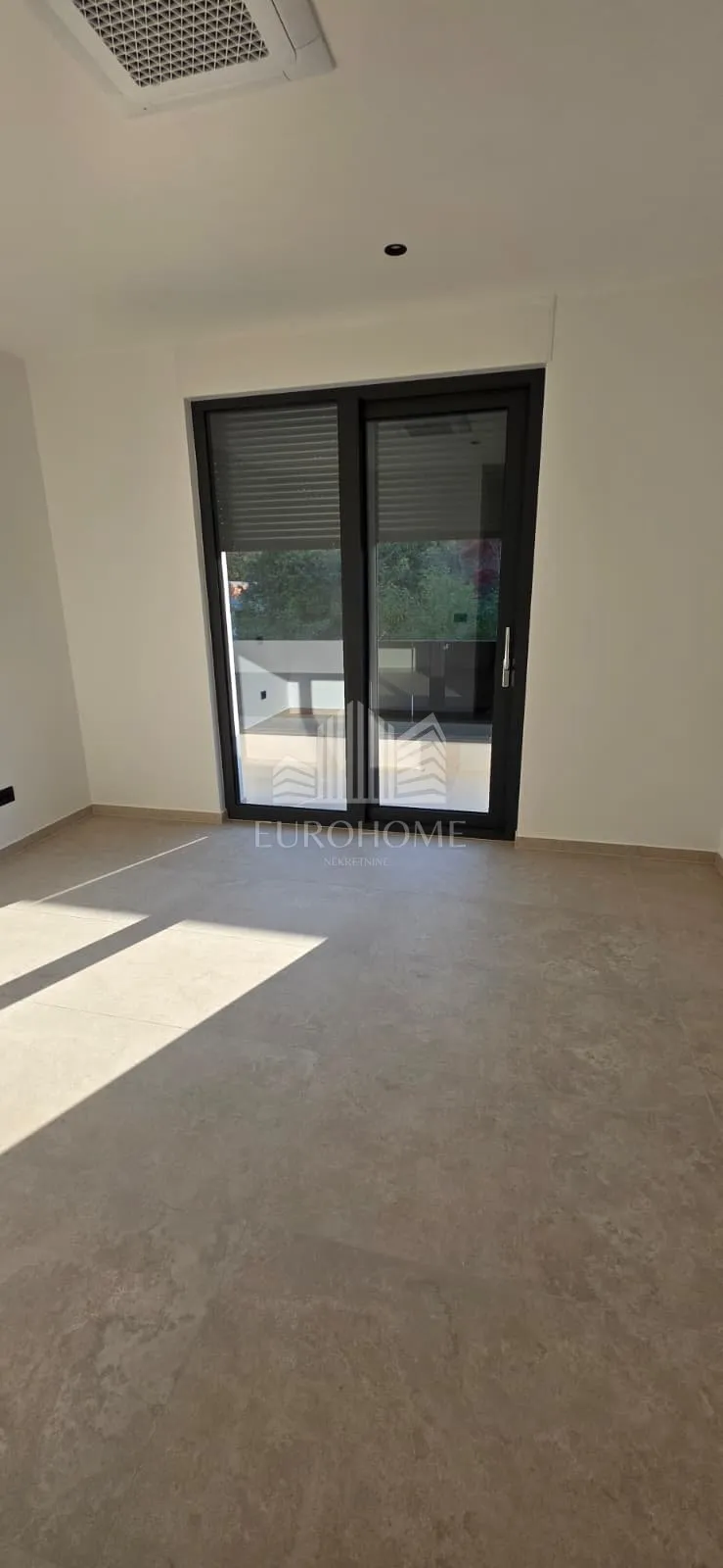 luksuzna vila 645 m² s unutarnjim bazenom i garažom za 5 automobila - slika 27