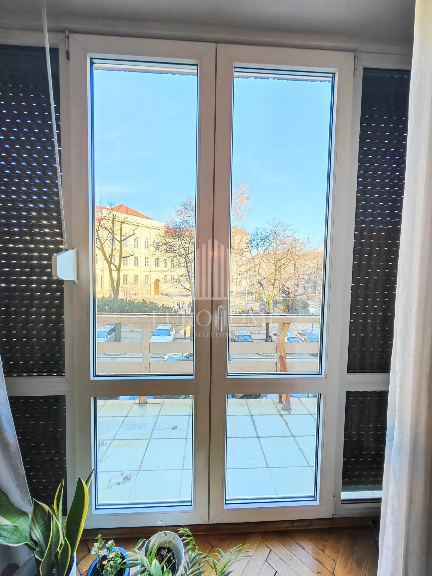 stan 165 m2 - centar - lift, ab kontrukcija, top lokacija - slika 23